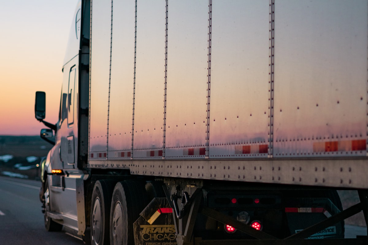 LEXVOLD TRUCKING LLC
